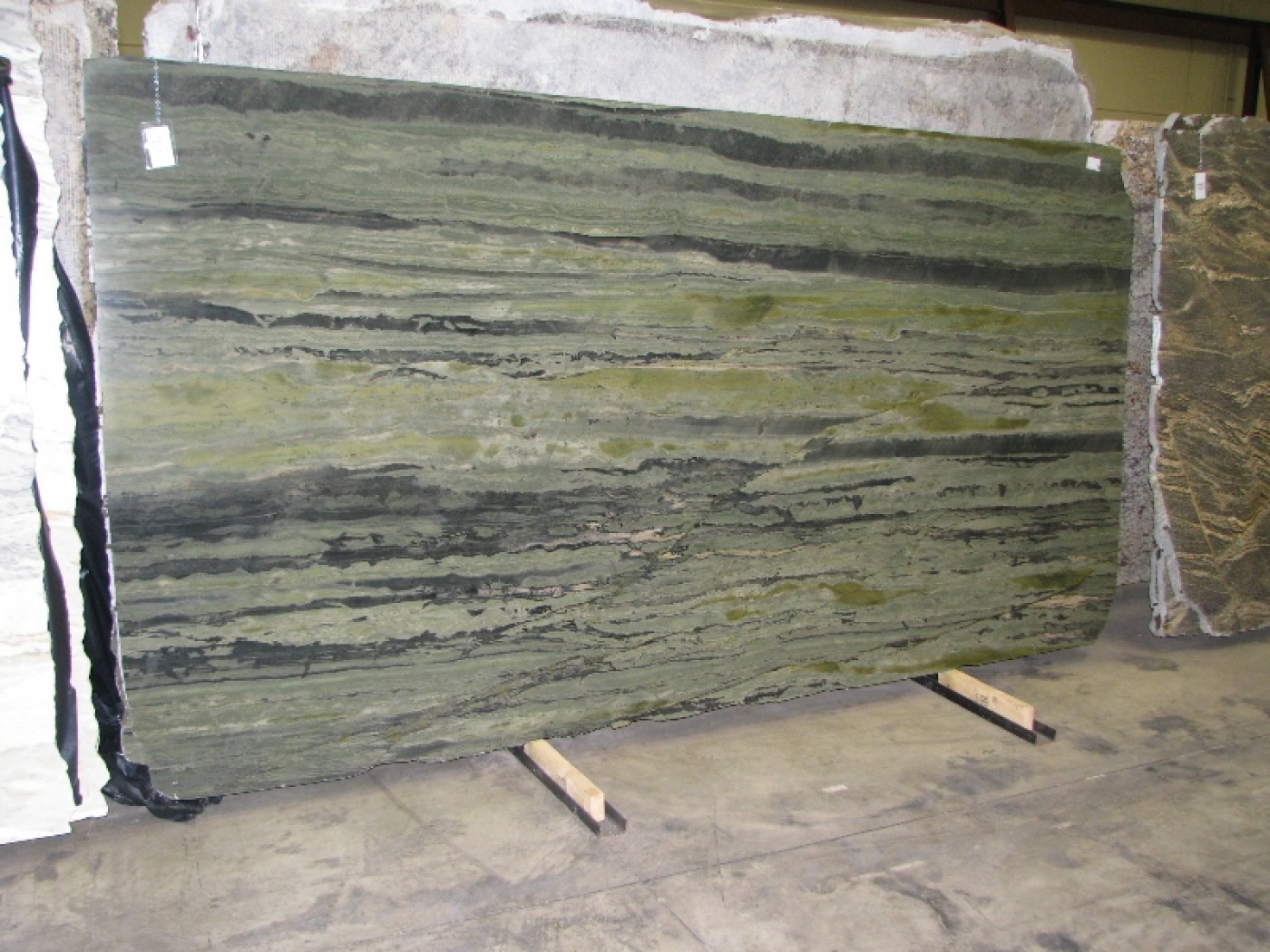 Quartzite Verde bamboo