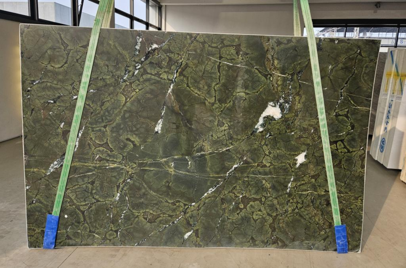 Granit tranche de Quartzite Vert en pierre naturelle pour plan de travail de cuisine 
