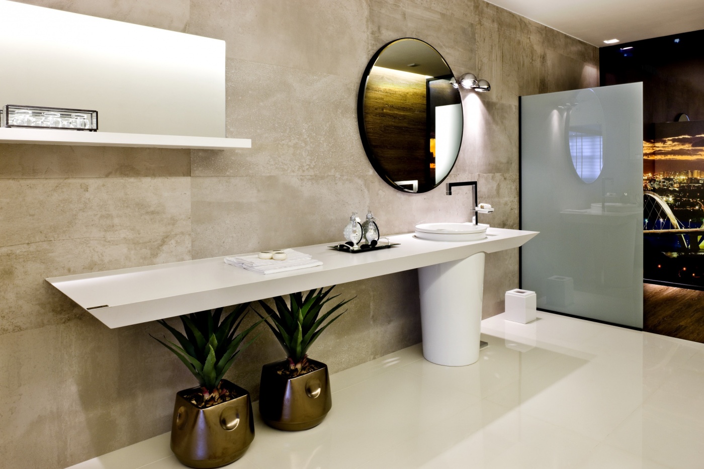 Semi-precious Silestone Blanco Zeus Extreme Plan Vasque 
Salle de bains à Monaco