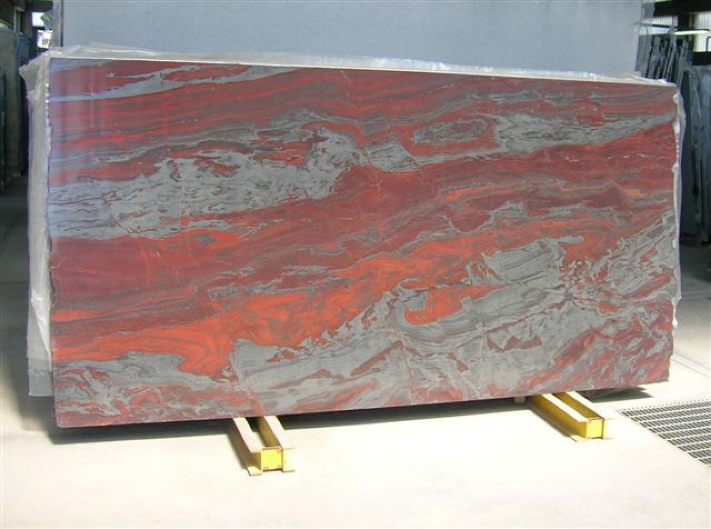 Granite Iron Red