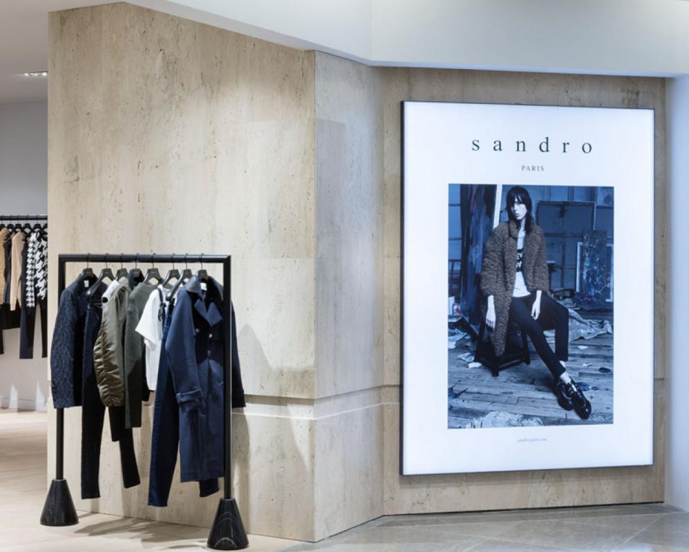 Marbre Travertino Navona, Sandro shop, Printemps Haussmann Paris